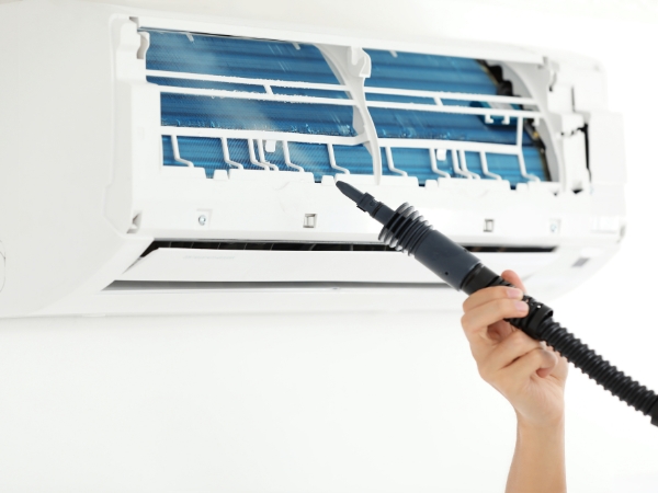 Vệ sinh máy lạnh Chánh Hiệp