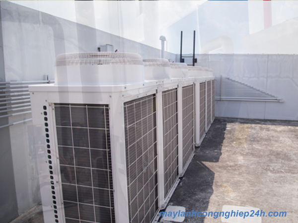 Dịch vụ vệ sinh máy lạnh công nghiệp An Đông